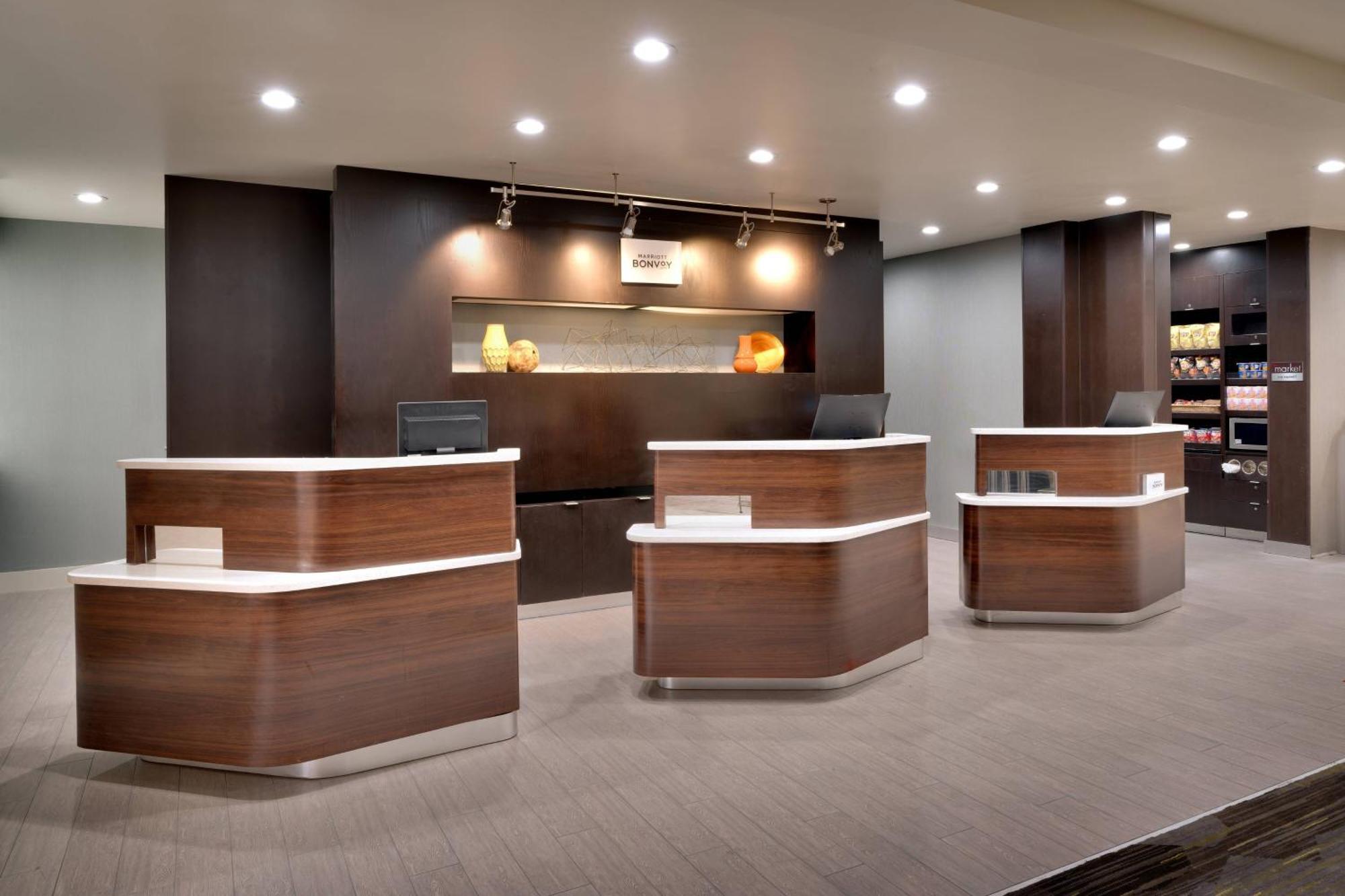 Courtyard By Marriott Charlotte Airport Loso Exterior photo