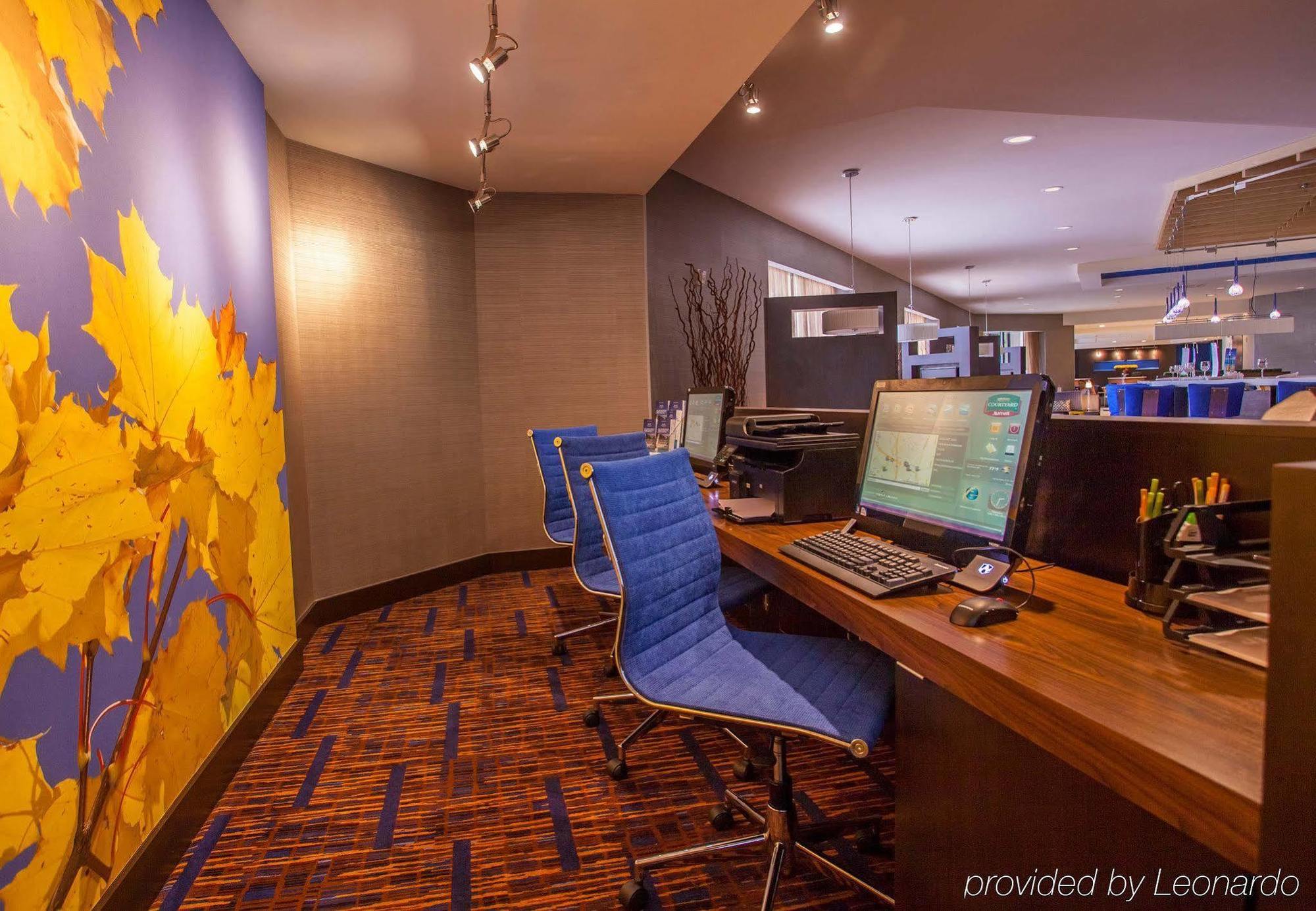 Courtyard By Marriott Charlotte Airport Loso Business photo
